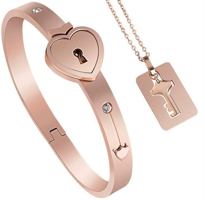 Couple's Bracelets Heart-Shaped Padlocks